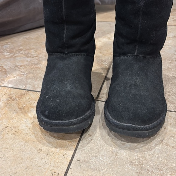 UGG Australia High Boots size 6 - Picture 9 of 12
